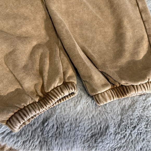 NWOT Acid Washed Joggers - Picture 3 of 9